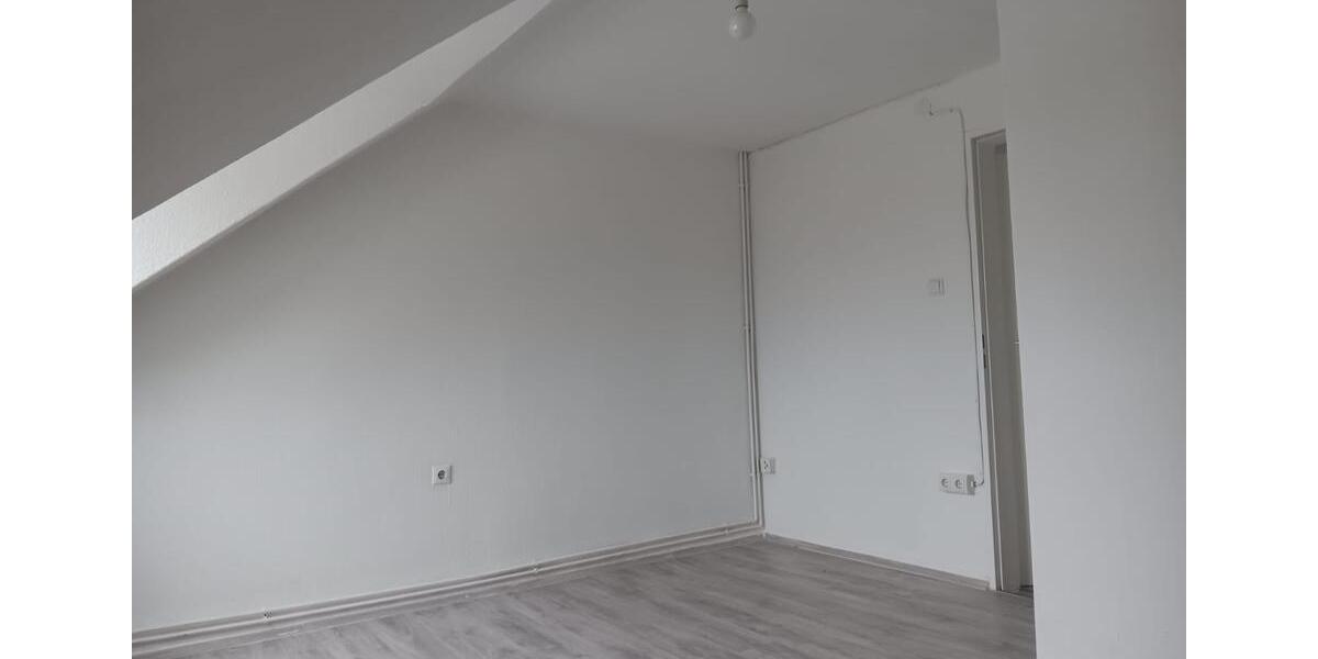 Dachgeschoßwohnung Hildesheim - 1.5 Zimmer, 45 m&sup2;, 650&euro; | Angebot:24600689