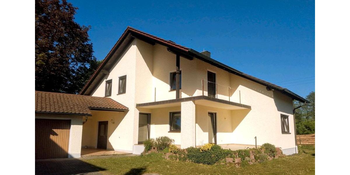 Einfamilienhaus Straubing - 5 Zimmer, 154 m&sup2;, 1.300&euro; | Angebot:26408422