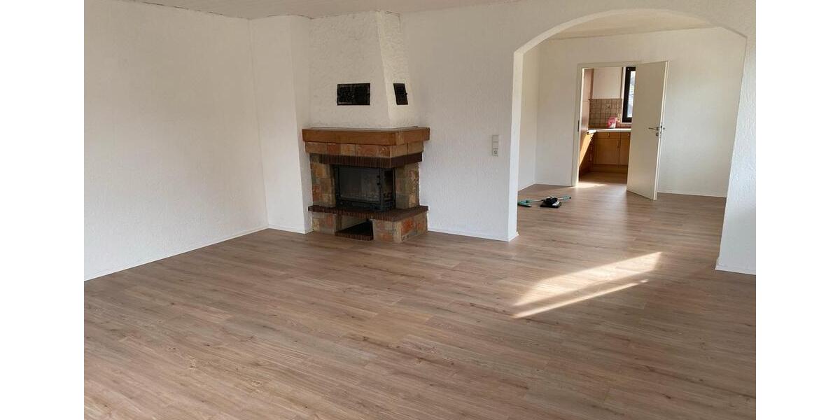 Etagenwohnung Landau in der Pfalz - 4.5 Zimmer, 114 m&sup2;, 1.270&euro; | Angebot:26570010