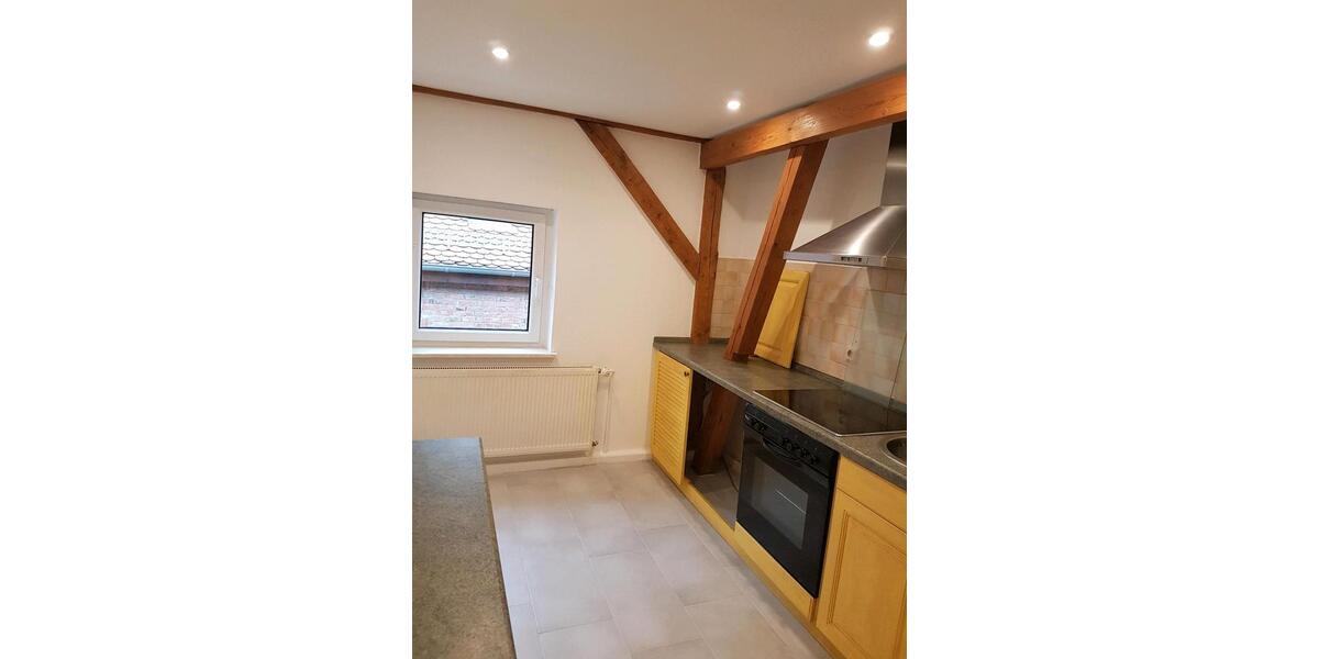 Etagenwohnung Hettstedt - 3 Zimmer, 85 m&sup2;, 580&euro; | Angebot:25990335