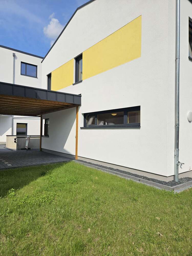 Wohnung zum Mieten in Königswinter 1.400 € 93 m²