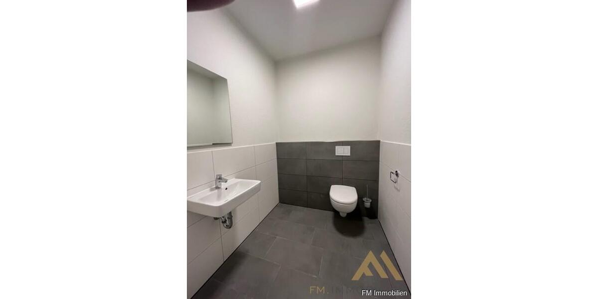 Einfamilienhaus Cappeln (Oldenburg) - 2 Zimmer, 120 m&sup2;, 895&euro; | Angebot:24713686