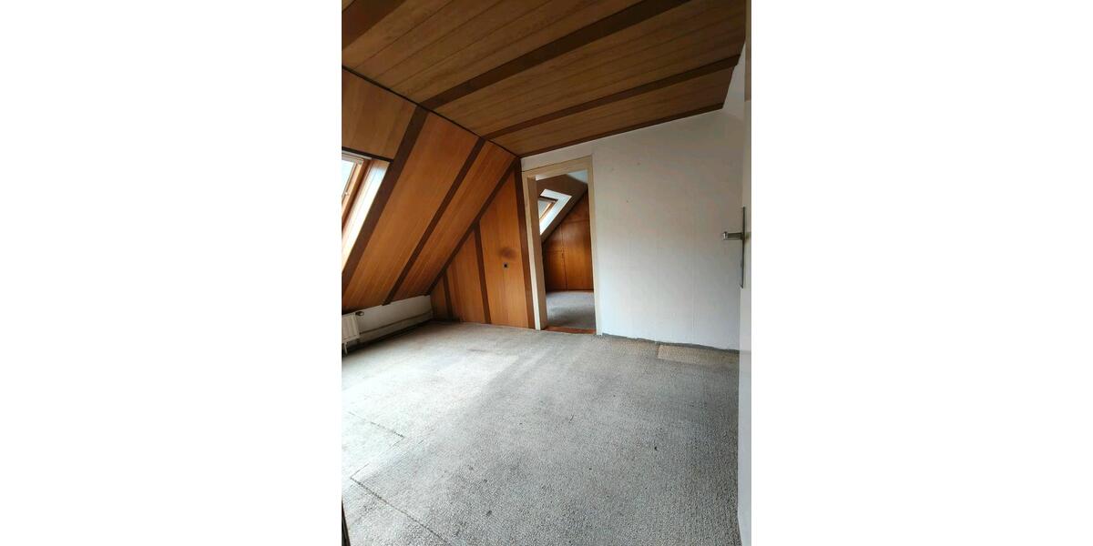 Einfamilienhaus Dortmund Brackel - 5 Zimmer, 135 m&sup2;, 1.350&euro; | Angebot:25371512