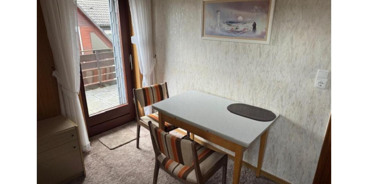 Etagenwohnung Bodenwerder - 1 Zimmer, 90 m&sup2;, 16&euro; | Angebot:20190672