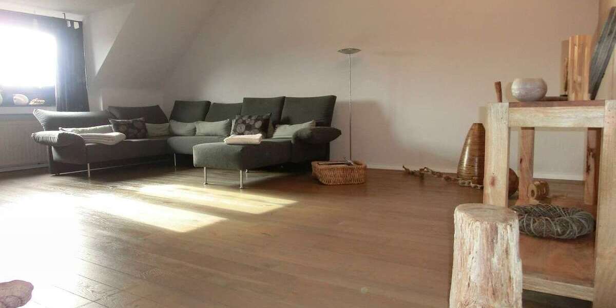 Etagenwohnung Erftstadt - 4 Zimmer, 131 m&sup2;, 1.150&euro; | Angebot:25180698