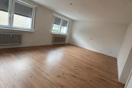 Wohnung Mannheim Almenhof - 2 Zimmer, 72 m&sup2;, 1.070&euro; | Angebot:26649385