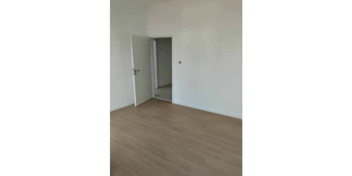 Etagenwohnung Holzminden - 4 Zimmer, 90 m&sup2;, 700&euro; | Angebot:26035975