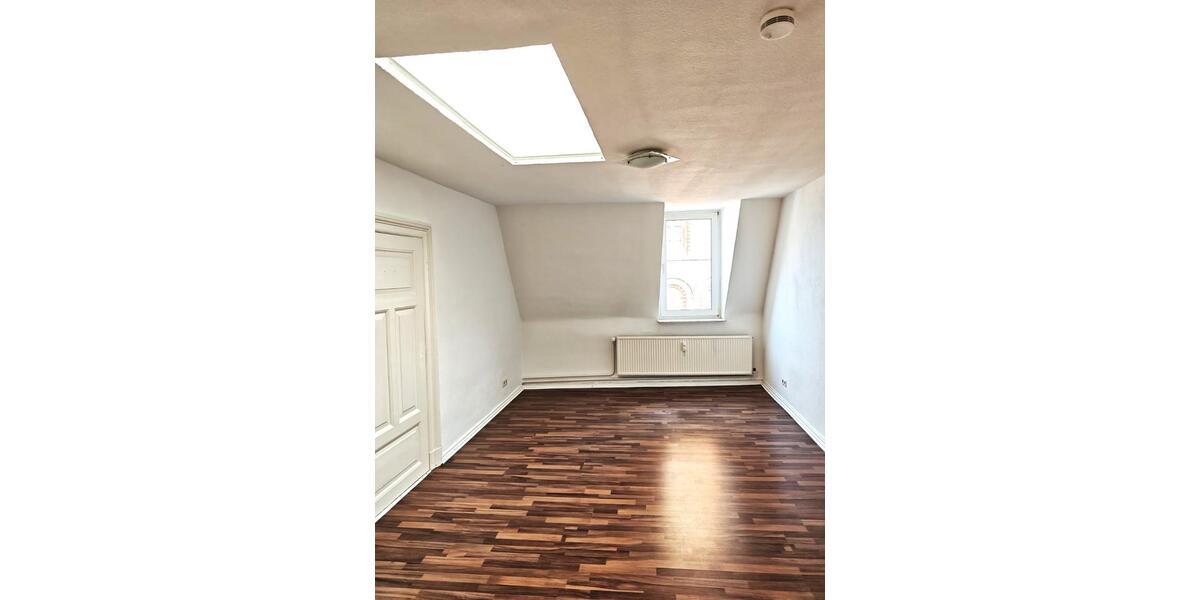 Dachgeschoßwohnung Flensburg Altstadt - 3 Zimmer, 97 m&sup2;, 850&euro; | Angebot:25497945