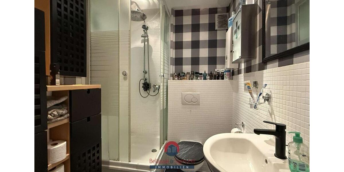 Etagenwohnung Krefeld - 2 Zimmer, 65 m&sup2;, 553&euro; | Angebot:26632419
