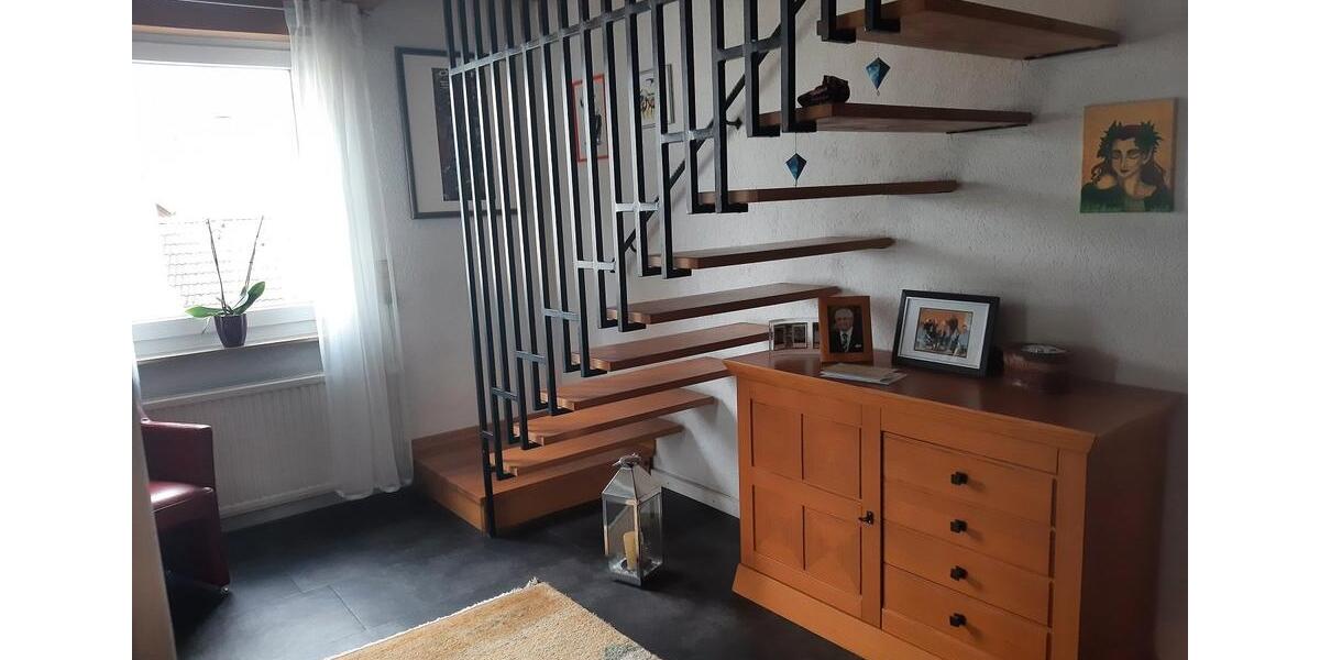 Maisonettenwohnung Unna Alte Heide - 6 Zimmer, 170 m&sup2;, 1.290&euro; | Angebot:25987296