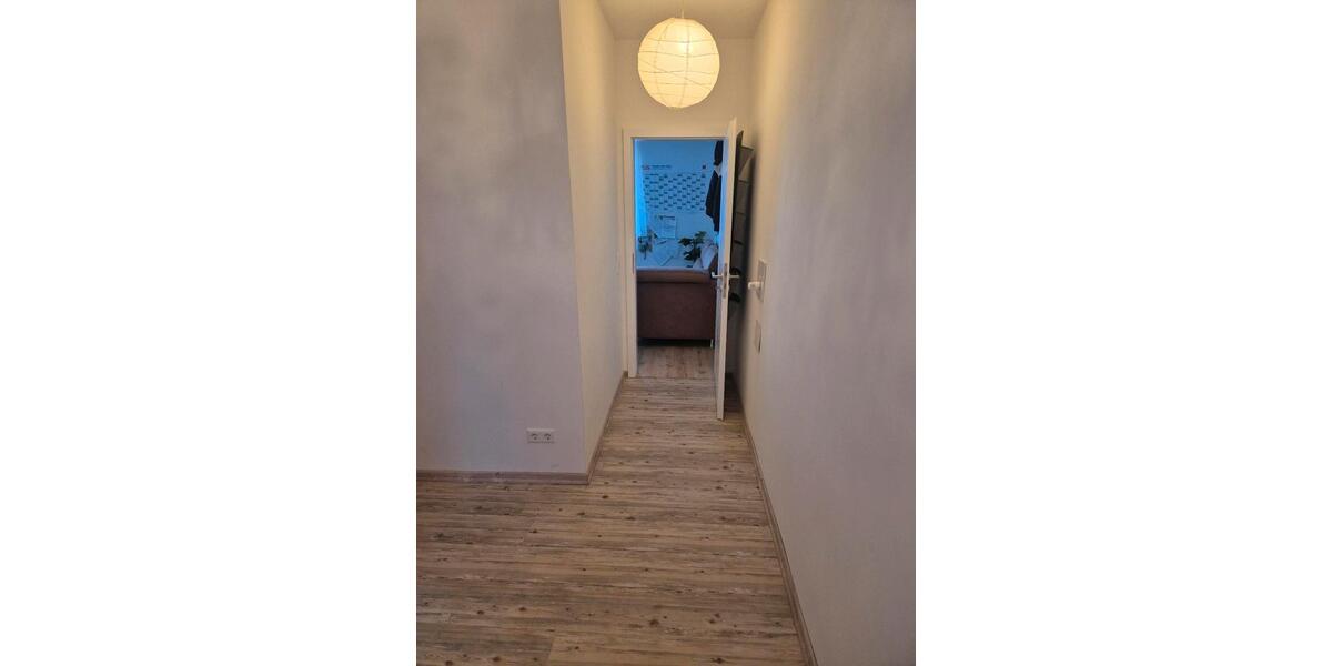 Erdgeschoßwohnung Rochlitz - 1.5 Zimmer, 28 m&sup2;, 250&euro; | Angebot:25719757
