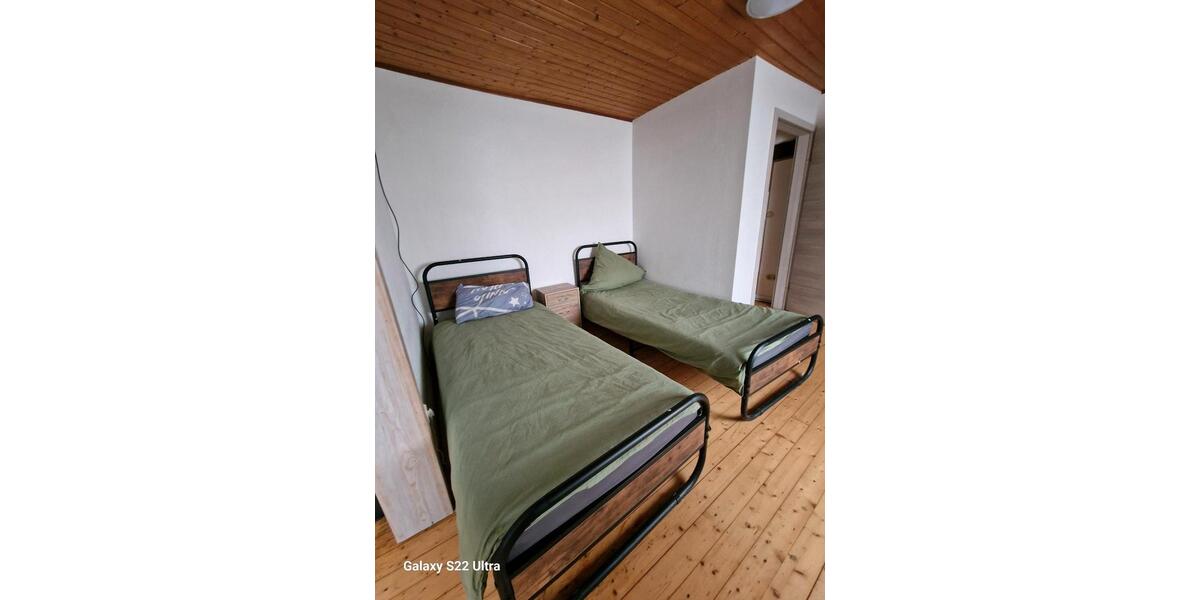 Wohnen auf Zeit Wegberg - 4 Zimmer, 110 m&sup2;, 12&euro; | Angebot:24901271