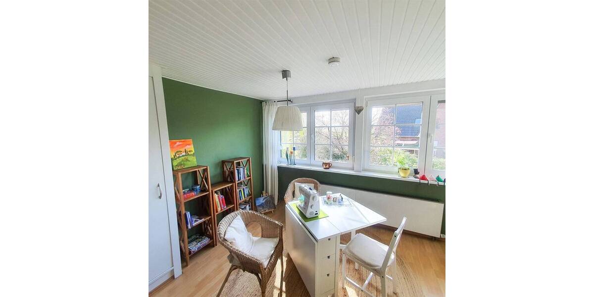 Etagenwohnung Husum Schessinghausen - 3 Zimmer, 112 m&sup2;, 600&euro; | Angebot:25996193