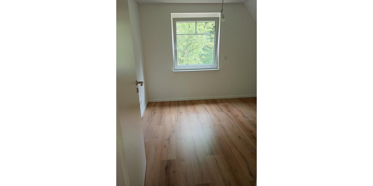 Einfamilienhaus Löningen - 5 Zimmer, 130 m&sup2;, 1.150&euro; | Angebot:25756277