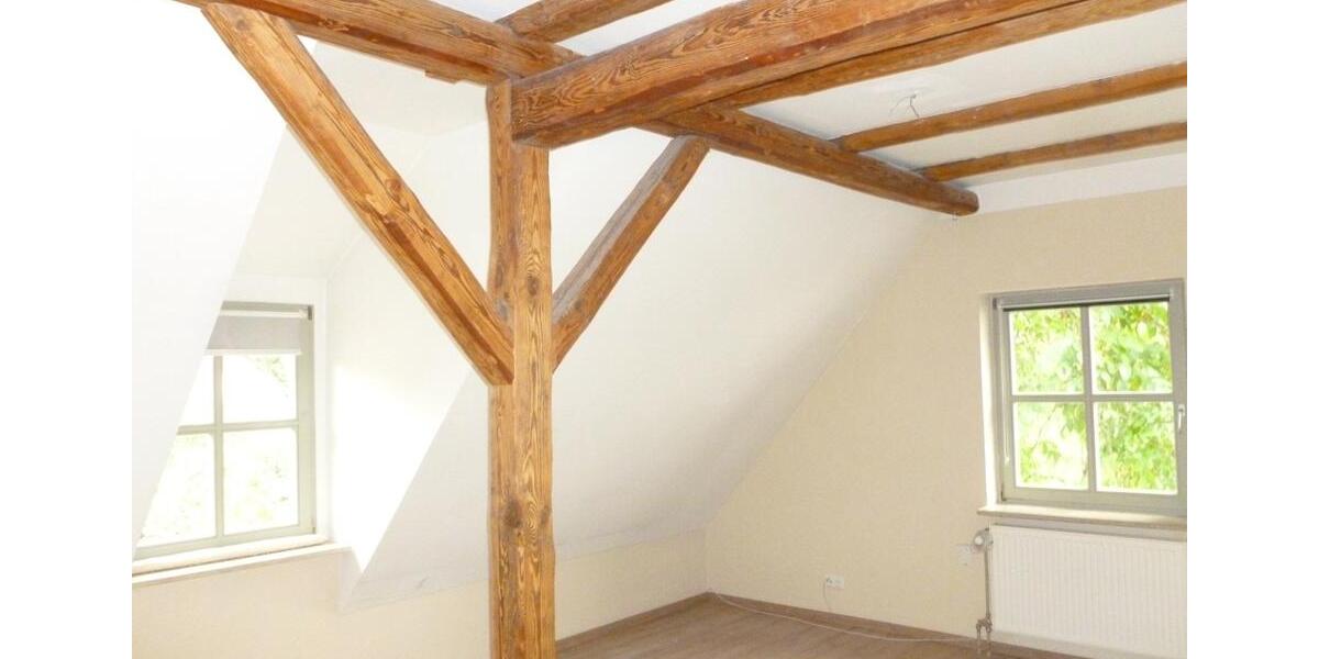 Dachgeschoßwohnung Ebermannstadt - 4 Zimmer, 123 m&sup2;, 950&euro; | Angebot:24354153