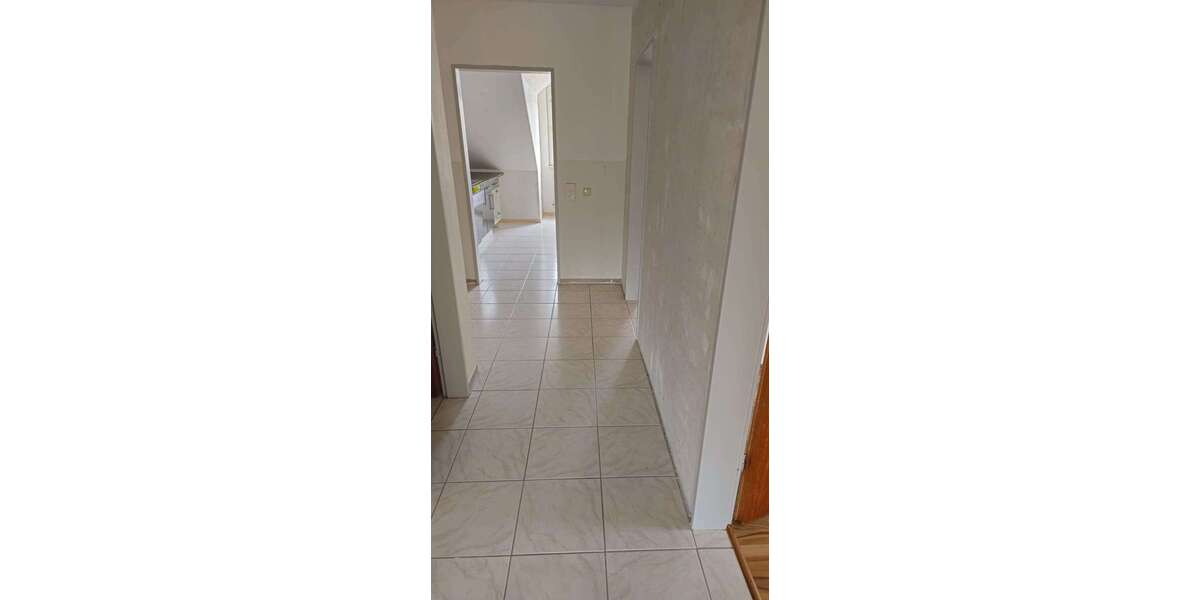 Etagenwohnung Niederzier - 3 Zimmer, 72 m&sup2;, 326&euro; | Angebot:26561496