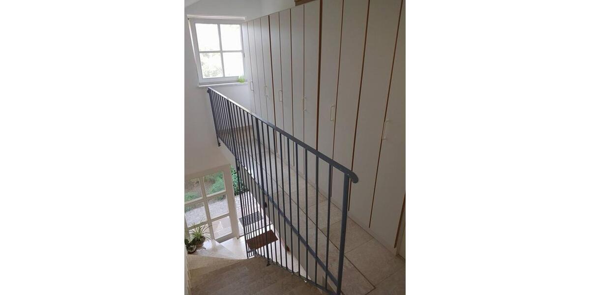 Dachgeschoßwohnung Utting am Ammersee - 3 Zimmer, 60 m&sup2;, 1.150&euro; | Angebot:25592208