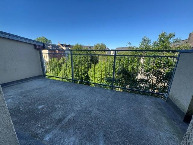 Etagenwohnung Chemnitz Schloßchemnitz - 5 Zimmer, 150 m&sup2;, 999&euro; | Angebot:26787449