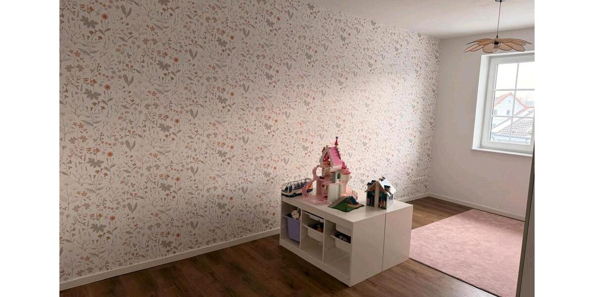 Etagenwohnung Ostercappeln - 5 Zimmer, 135 m&sup2;, 1.100&euro; | Angebot:24942208