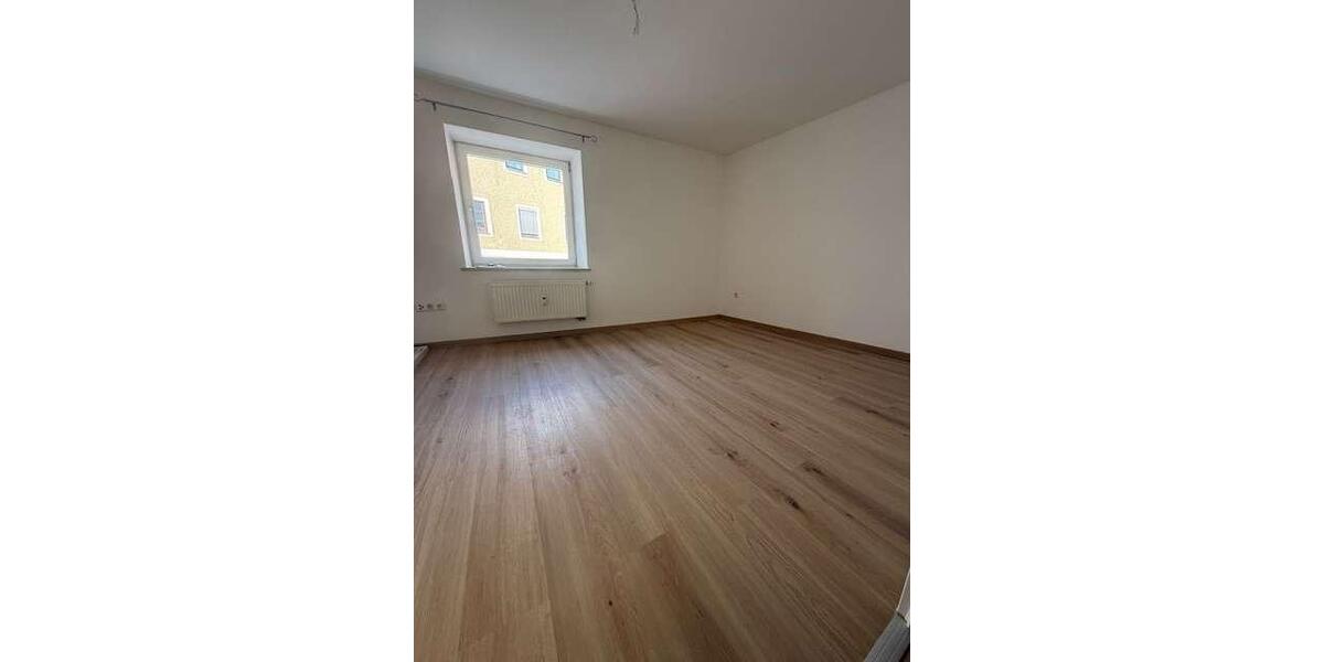 Erdgeschoßwohnung Waldkirchen - 3 Zimmer, 73 m&sup2;, 700&euro; | Angebot:24645901
