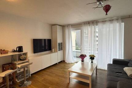 Wohnung Mönchengladbach Rheydt - 2 Zimmer, 57 m&sup2;, 650&euro; | Angebot:26292928
