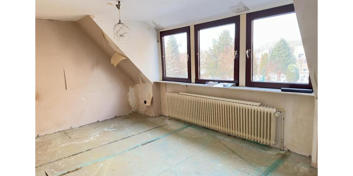 Dachgeschoßwohnung Emden Tholenswehr - 3 Zimmer, 70 m&sup2;, 540&euro; | Angebot:26023671