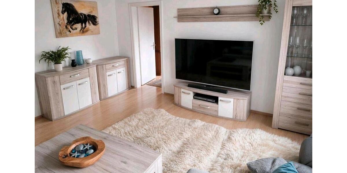 Etagenwohnung Königswinter - 4 Zimmer, 110 m&sup2;, 1.100&euro; | Angebot:26023003