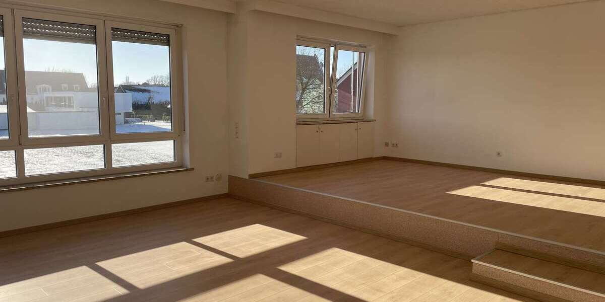 Wohnung zum Mieten in Obertraubling 1.250 € 139 m² 3 zimmer