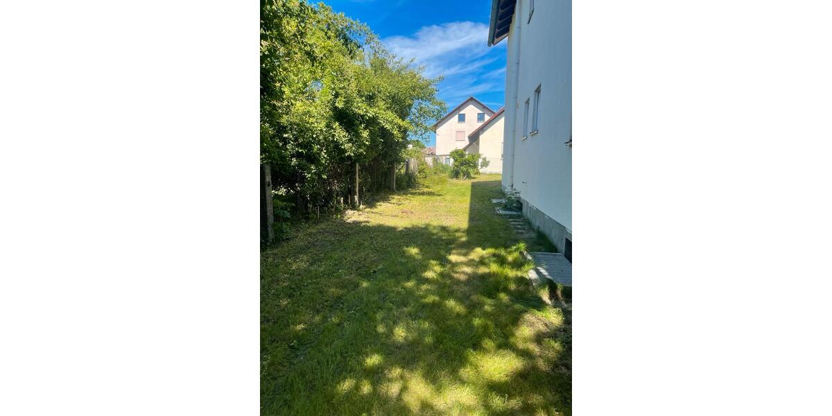 Etagenwohnung Friedberg - 4 Zimmer, 110 m&sup2;, 1.350&euro; | Angebot:26618007