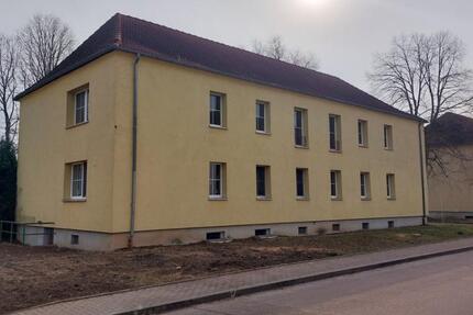 Wohnung Braunsbedra - 4 Zimmer, 81 m&sup2;, 525&euro; | Angebot:26647180
