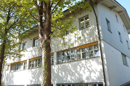 Vielseitig nutzbare Gewerbefläche in Ainring - frei ab sofort - Parkplätze vorhanden 7 zimmer