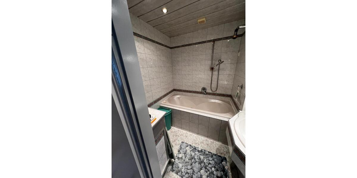 Etagenwohnung Wolfsburg Detmerode - 3 Zimmer, 72 m&sup2;, 870&euro; | Angebot:25048555