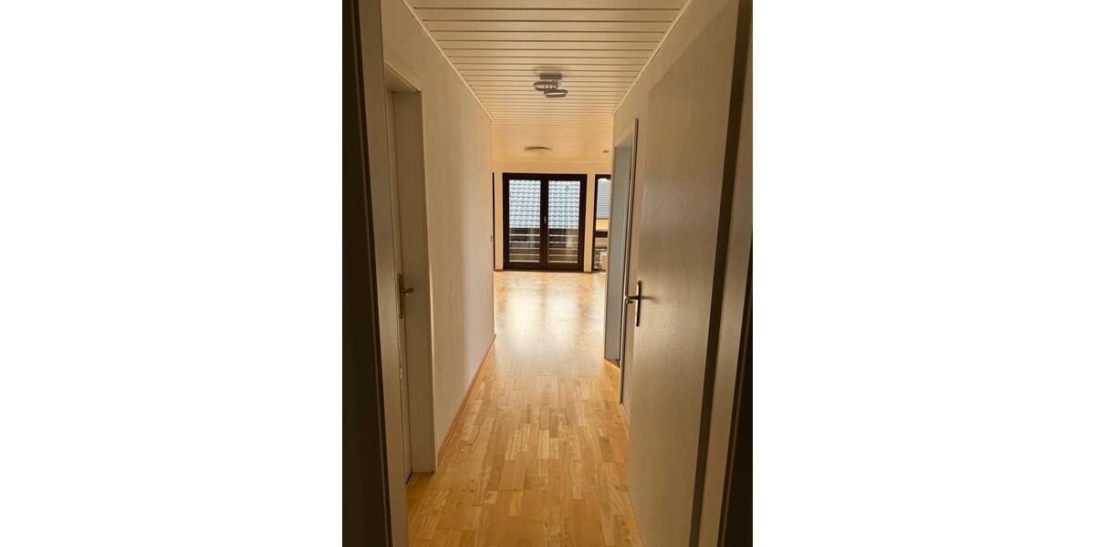 Dachgeschoßwohnung Fredersdorf-Vogelsdorf Vogelsdorf - 4 Zimmer, 77 m&sup2;, 1.200&euro; | Angebot:26049977