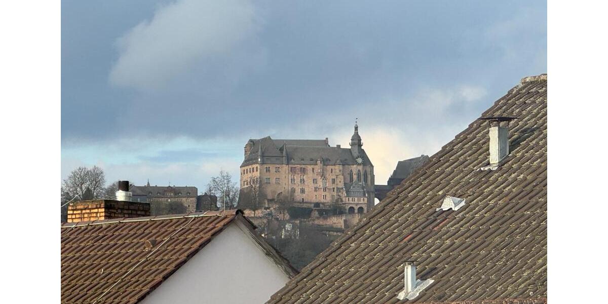 Dachgeschoßwohnung Marburg - 1 Zimmer, 22 m&sup2;, 380&euro; | Angebot:25269896