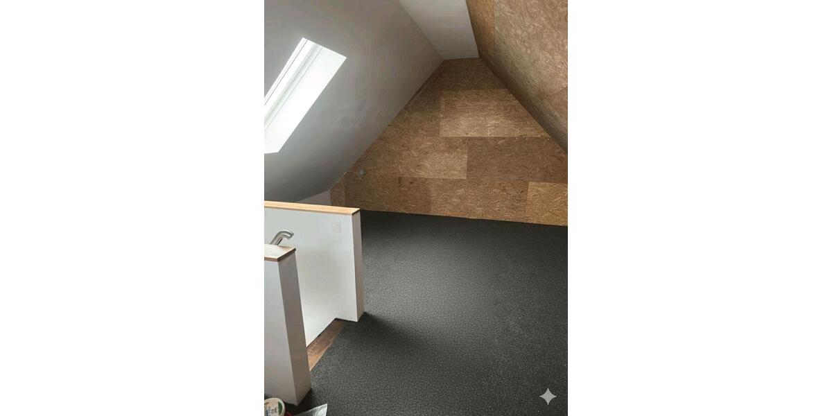 Dachgeschoßwohnung Dersum - 2 Zimmer, 80 m&sup2;, 640&euro; | Angebot:24363496