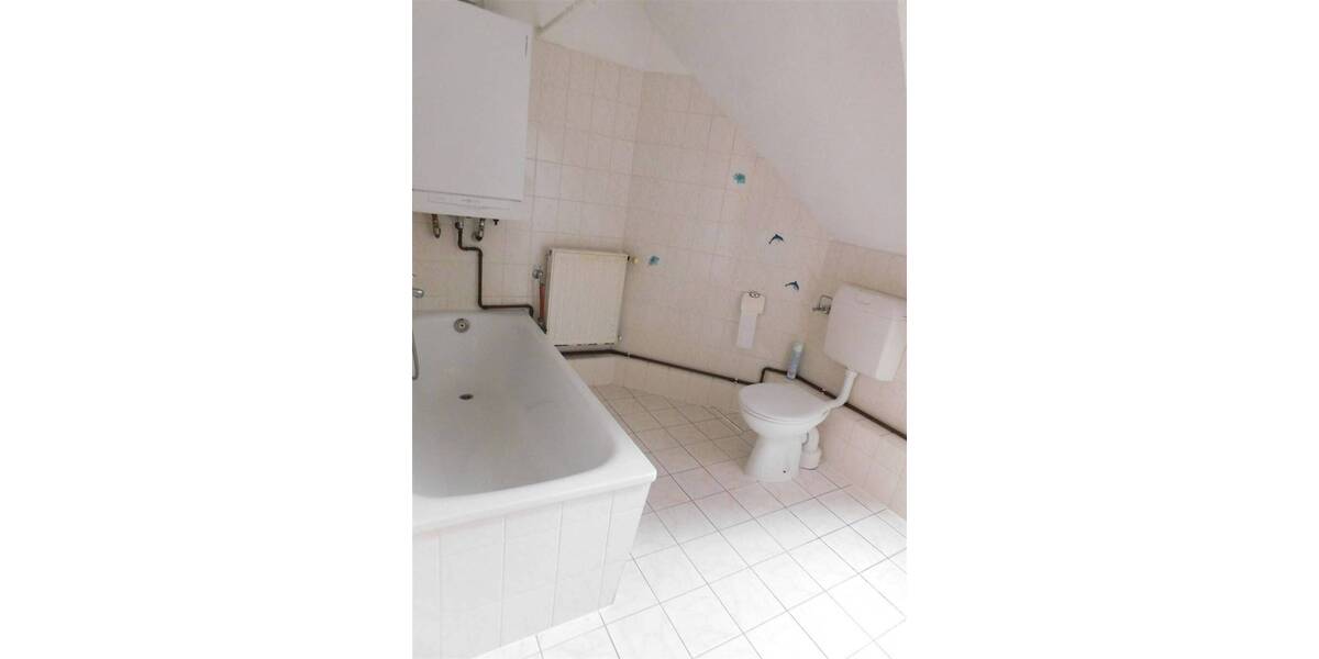 Etagenwohnung Holzminden Allersheim - 4 Zimmer, 80 m&sup2;, 410&euro; | Angebot:26778209
