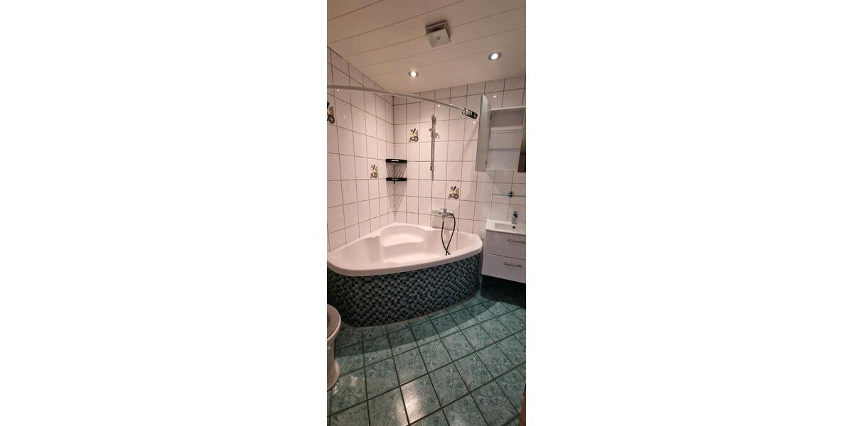Etagenwohnung Siegen - 1 Zimmer, 72 m&sup2;, 735&euro; | Angebot:26566447