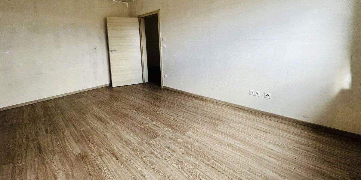 Etagenwohnung Andernach - 3 Zimmer, 98 m&sup2;, 1.180&euro; | Angebot:25094869