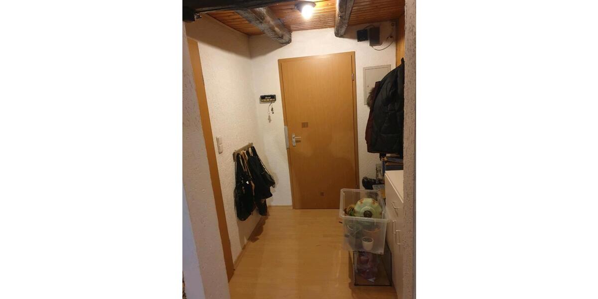 Dachgeschoßwohnung Selters (Taunus) - 3 Zimmer, 80 m&sup2;, 770&euro; | Angebot:24837059