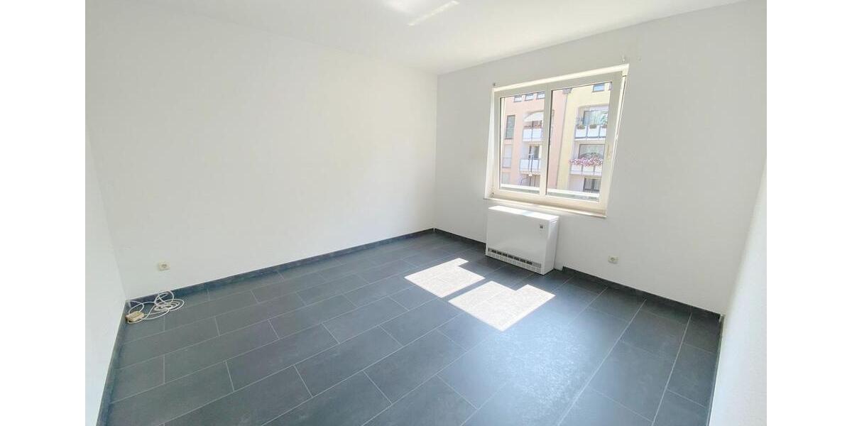 Etagenwohnung Trier Kürenz - 3 Zimmer, 73 m&sup2;, 1.040&euro; | Angebot:26006133