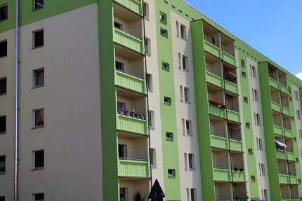 Wohnung Zeithain - 4 Zimmer, 77 m&sup2;, 395&euro; | Angebot:25698924