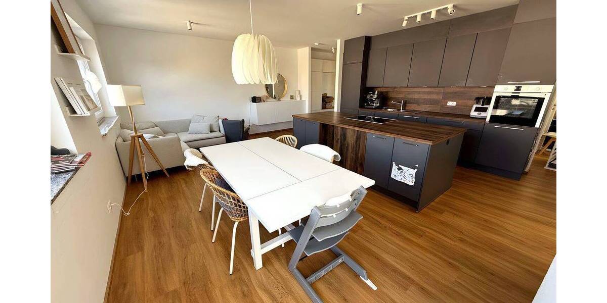 Etagenwohnung Zimmern ob Rottweil Stetten - 4 Zimmer, 98 m&sup2;, 1.200&euro; | Angebot:26787823