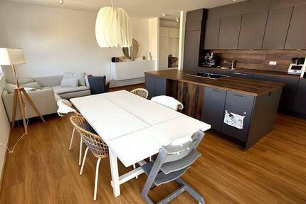 Wohnung Zimmern ob Rottweil Stetten - 4 Zimmer, 98 m&sup2;, 1.200&euro; | Angebot:26787823