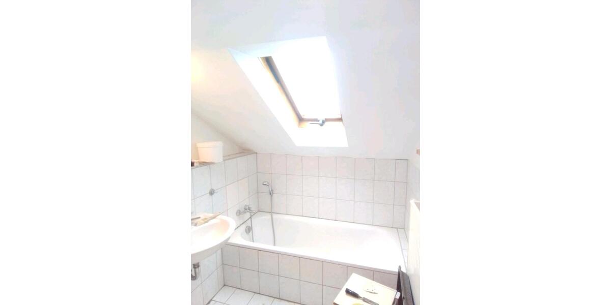 Dachgeschoßwohnung Weikersheim - 3 Zimmer, 70 m&sup2;, 500&euro; | Angebot:23870023