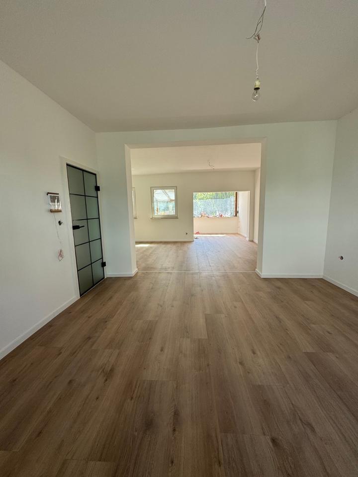 Frisch saniertes Reihenendhaus mit Innenstadtlage in Koblenz.
