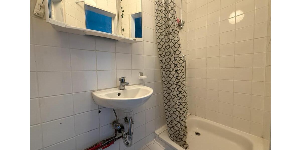Etagenwohnung Merchweiler - 1 Zimmer, 12 m&sup2;, 200&euro; | Angebot:26671402