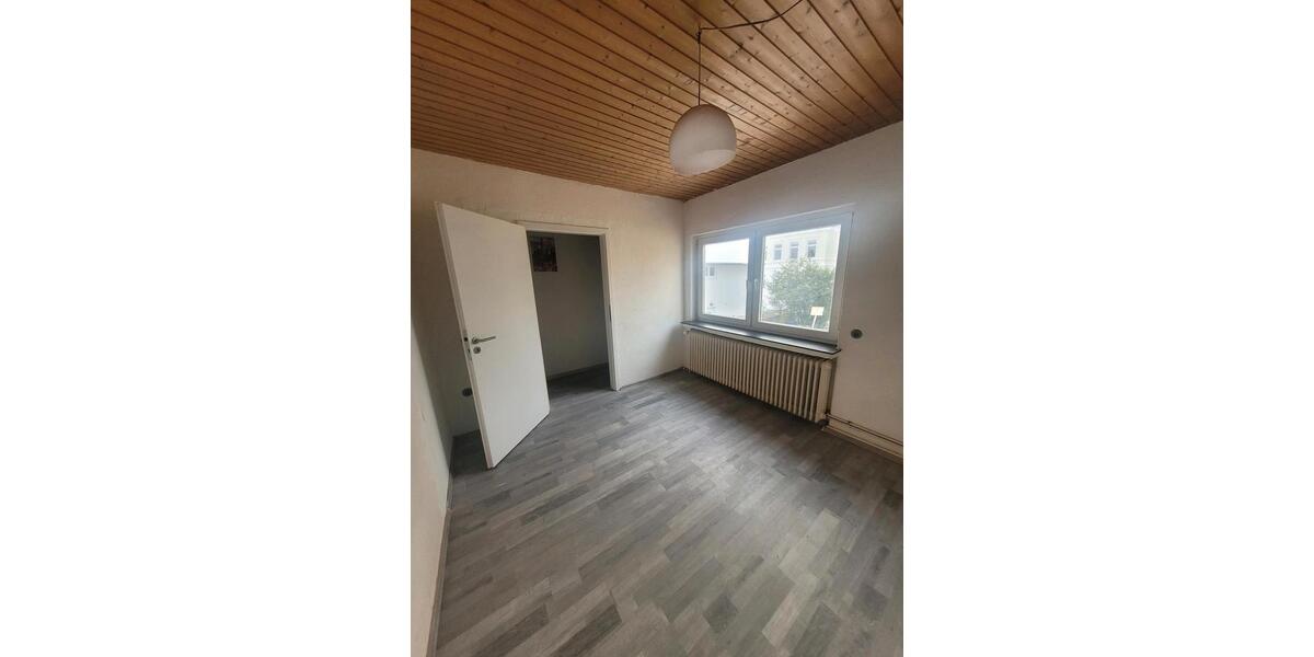 Wohnen auf Zeit Oldenburg Bürgeresch - 4 Zimmer, 80 m&sup2;, 390&euro; | Angebot:26661724