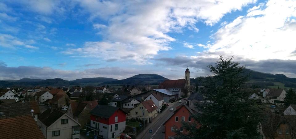 Helle 3-Zimmer Wohnung im 5. OG mit Stellpatz und zwei Balkonen 3 zimmer