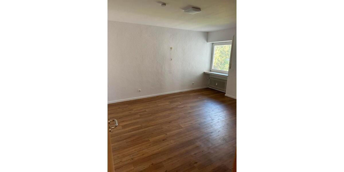 Etagenwohnung Bettenfeld - 3 Zimmer, 75 m&sup2;, 650&euro; | Angebot:26378803