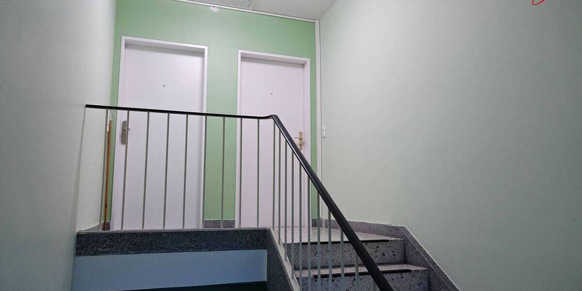 Etagenwohnung Aurich Innenstadt - 2 Zimmer, 53 m&sup2;, 425&euro; | Angebot:26079993